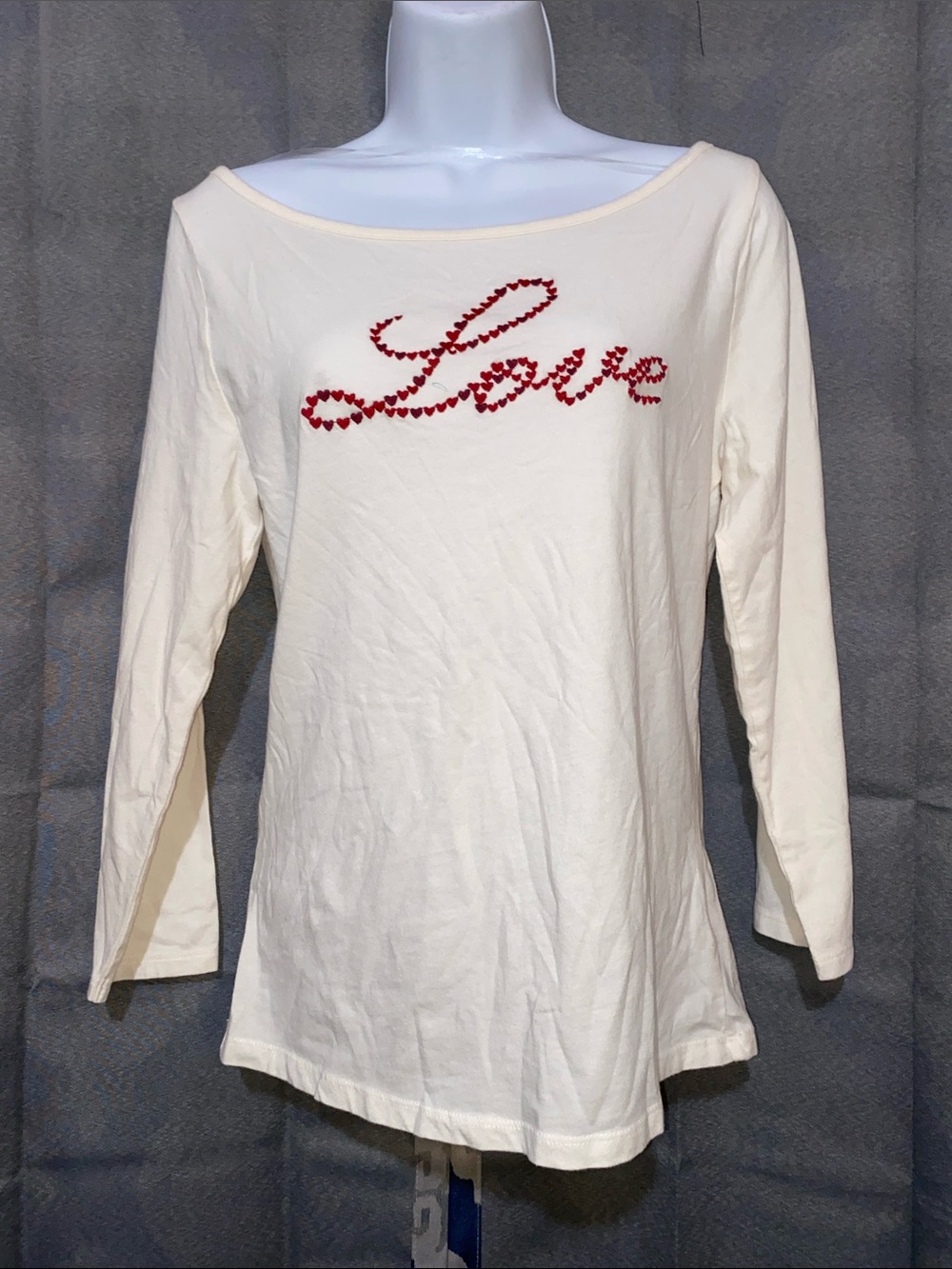 Universal Thread Cream Long-Sleeve Top with Red "Love" Script